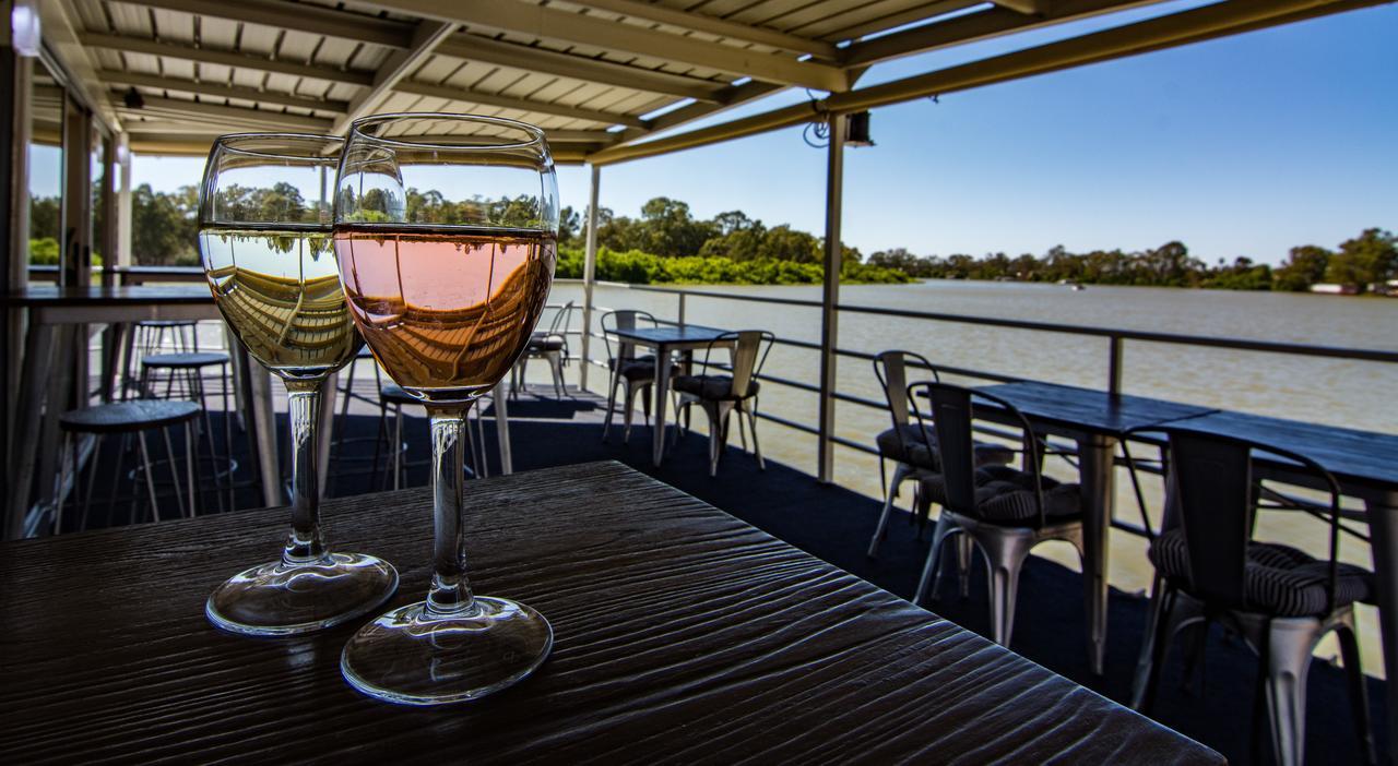 Murray River Queen Hotell Renmark Exteriör bild