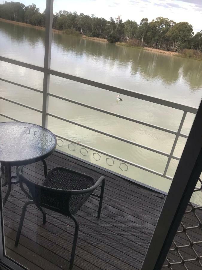 Murray River Queen Hotell Renmark Exteriör bild